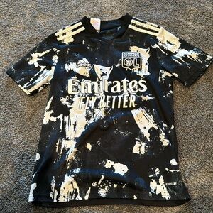 Olympique Lyonnais Soocer/football jersey